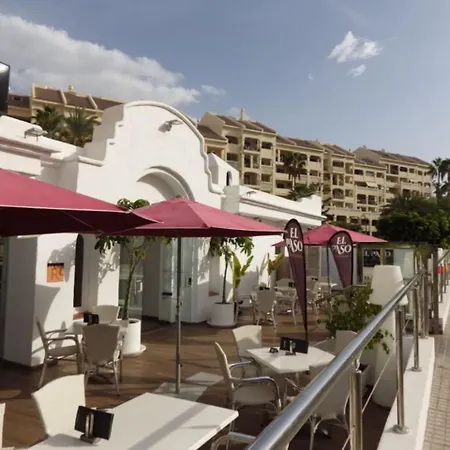 Διαμέρισμα 1 Bed Castle Harbour Apt With Pool View C120